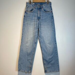 Zara size 30 wide leg light wash jeans distressed raw edge hem